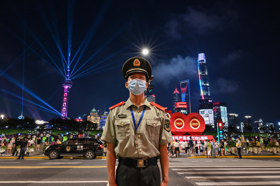 Die chinesische Polizei überwacht die Bürger lückenlos. Das gilt offenbar auch im Ausland. (Symbolbild)