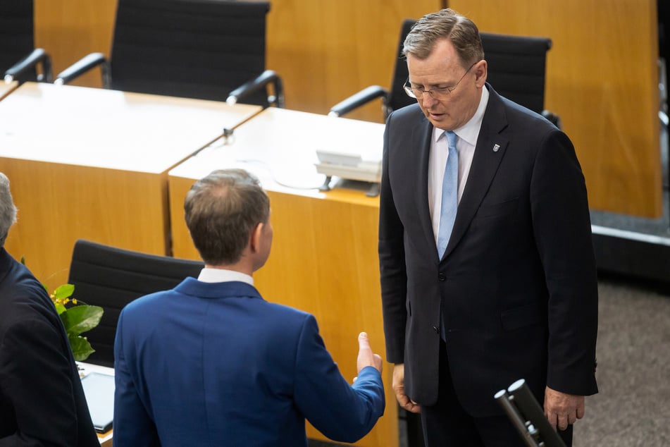 Thüringens Ministerpräsident Bodo Ramelow (64, Linke) verweigerte seinem Kontrahenten Björn Höcke (47, AfD) den Handschlag.