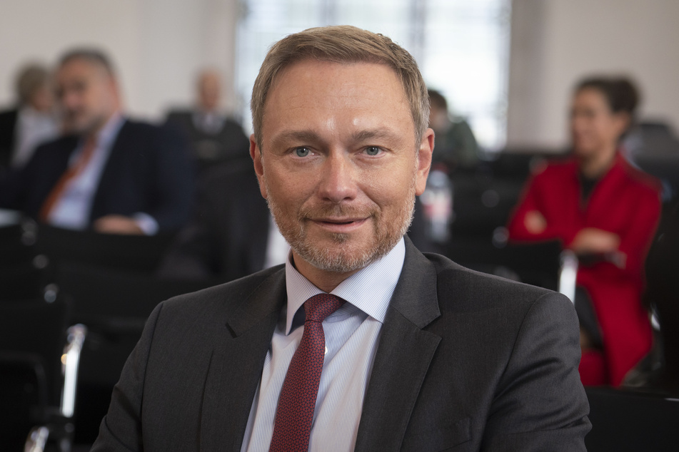 Christian Lindner, Bundesvorsitzender der FDP, kritisiert die geplanten Maßnahmen der Bundesregierung scharf.