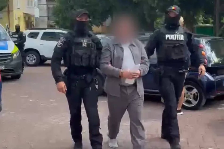 Der Hautverdächtige ist am 24. Juni von Einsatzkräften in Rumänien festgenommen worden.