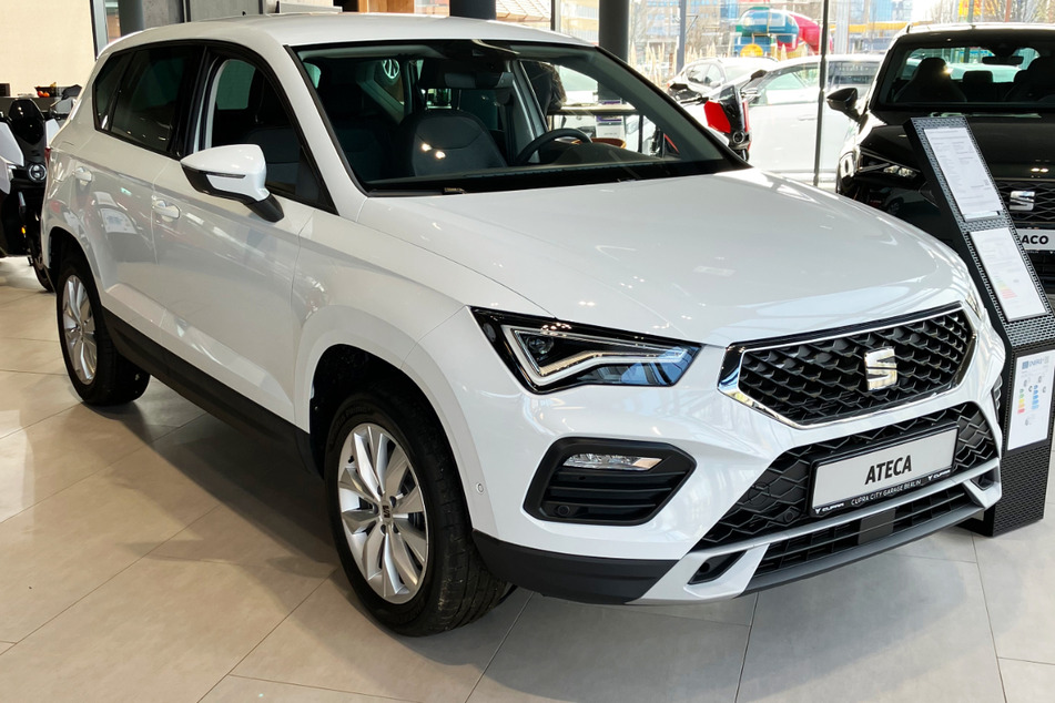 The SEAT Ateca is less sporty compared to the CUPRA Ateca, but it gets similar comfort scores.