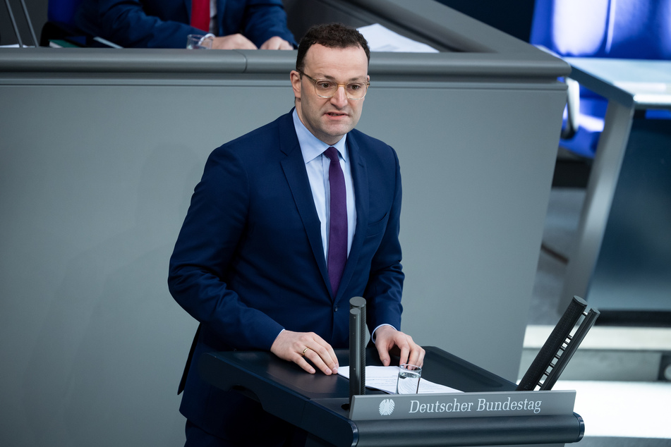Bundesgesundheitsminister Jens Spahn (CDU) hat zu Beginn der Plenarsitzung im Deutschen Bundestag eine Regierungserklärung zur Bekämpfung des Coronavirus in Deutschland abgegeben.