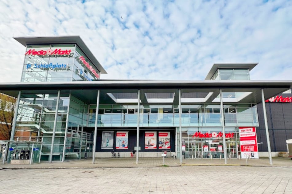 MediaMarkt Nienburg - Schlossplatz 5.