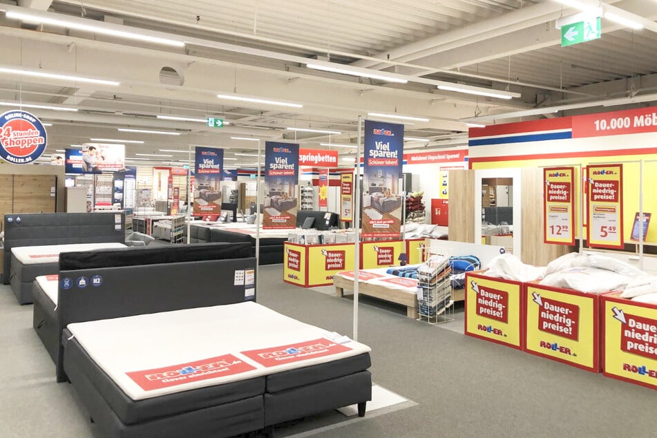 Deshalb sollten Kunden am Montag (15.6.) beim Abverkauf von ROLLER in Offenbach vorbeischauen.