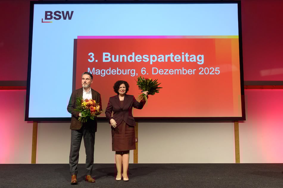 Der Europaabgeordnete Fabio De Masi (45) und die bisherige Co-Chefin Amira Mohamed Ali (45) wurden als neue Parteivorsitzende gewählt.