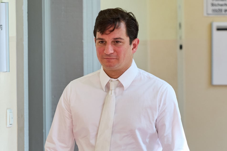 Hensel-Anwalt Philip von der Meden wurde am Freitag scharf von Dr. Voß, dem Verteidiger des Familienanwalts C. angegangen.
