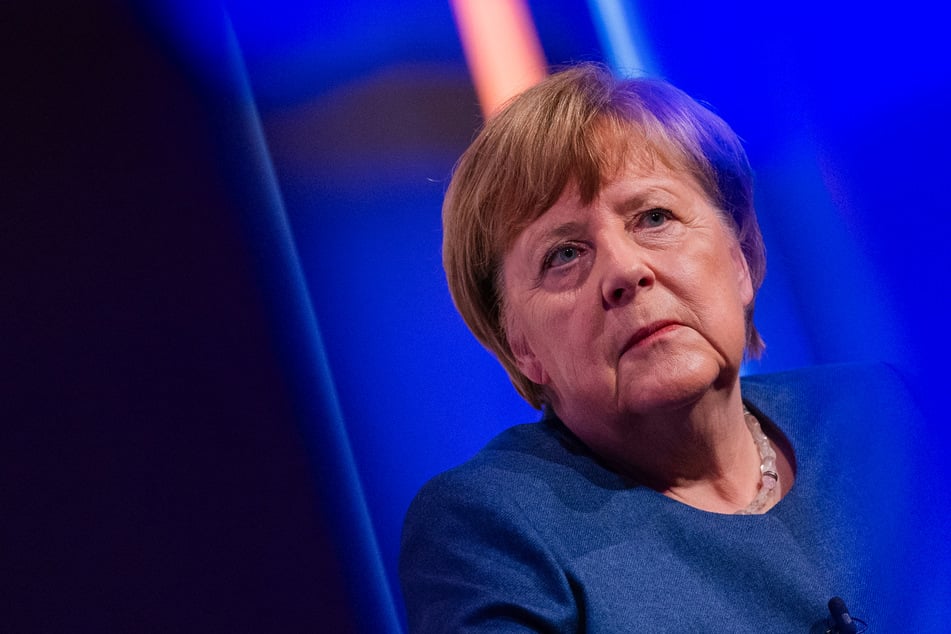 Angela Merkel (70, CDU) hat das Vorgehen der Union kritisiert, den Antrag zur Verschärfung der Migrationspolitik mit AfD-Stimmen durchgesetzt zu haben.