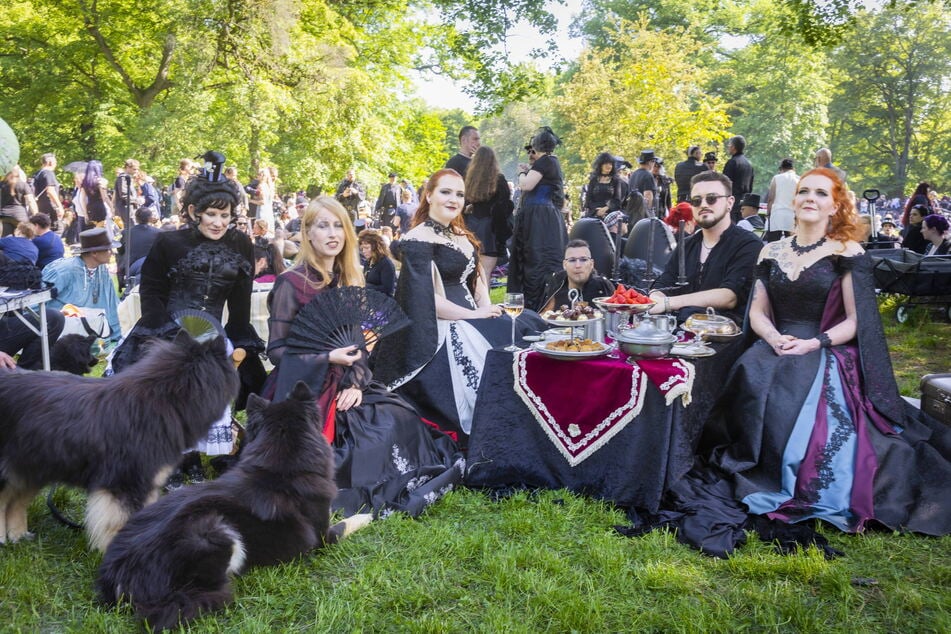 Jedes Jahr findet in Leipzig das Wave-Gotik-Treffen (WGT) statt. Es ist weltweit das größte seiner Art. (Archivbild)