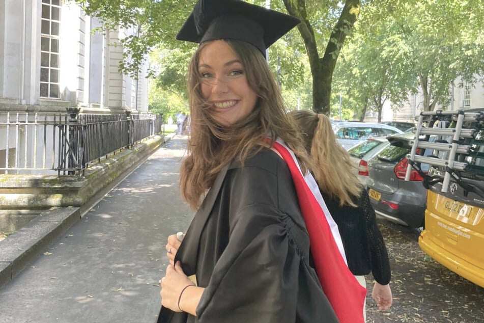 Lily war eine lebenslustige Medizinstudentin. Derzeit ist sie dabei, wieder zu "alter Form" zurückzufinden.