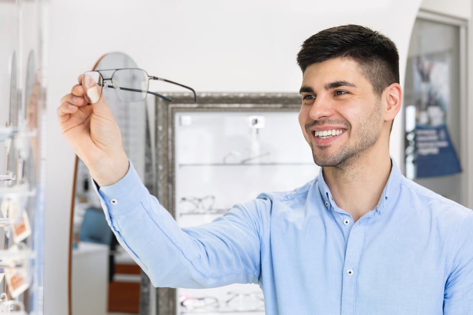 Das sollten Brillenträger jetzt unbedingt wissen
