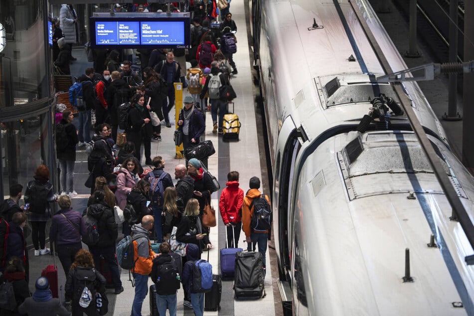 Modernisierung bei Deutscher Bahn: Einschränkungen auf wichtigen Strecken