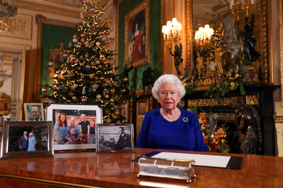 Seit mehr als 50 Jahren hält die britische Königin Elizabeth II. (94) ihre Weihnachtsansprache im Schloss Windsor.