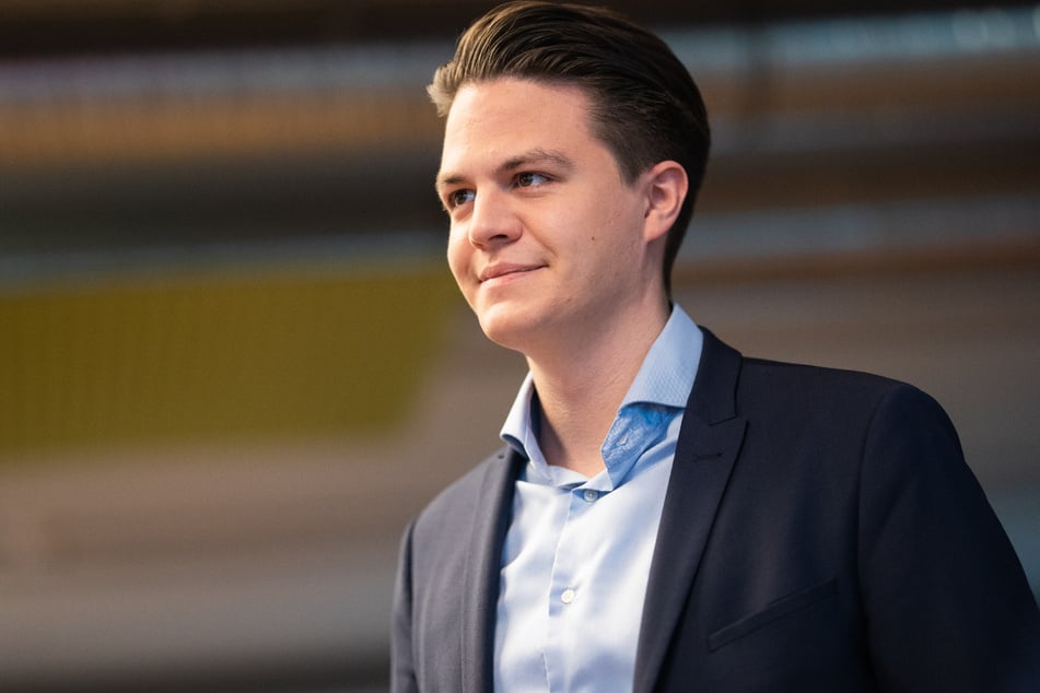 Marian Schreier (30) meldete sich auf Facebook zu Wort, machte die Attacke dort öffentlich.