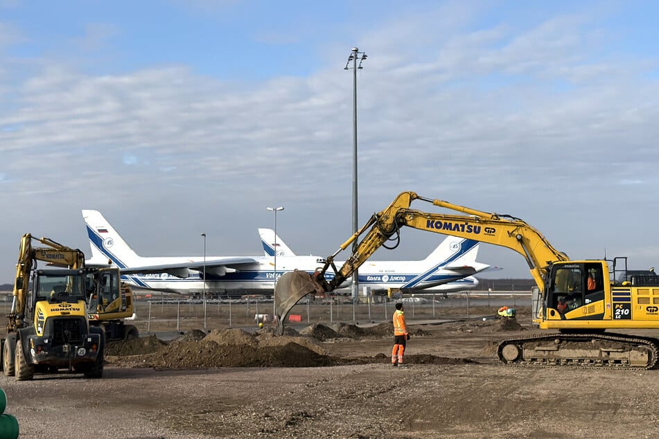 In den letzten Wochen mussten die Bauarbeiten durch das winterliche Wetter unterbrochen werden.