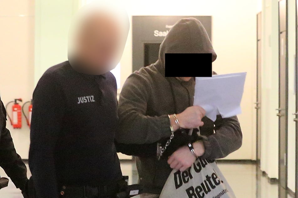 Frauen verprügelt: Haft für brutalen OP-Helfer!