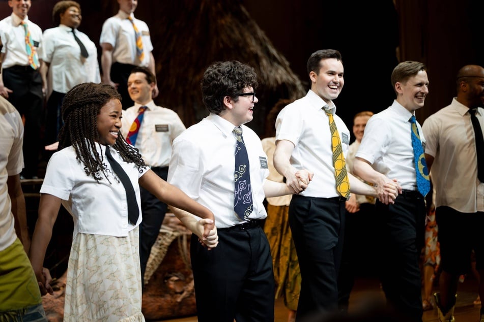 Broadway theater blaze in NYC forces Book of Mormon musical to halt its run