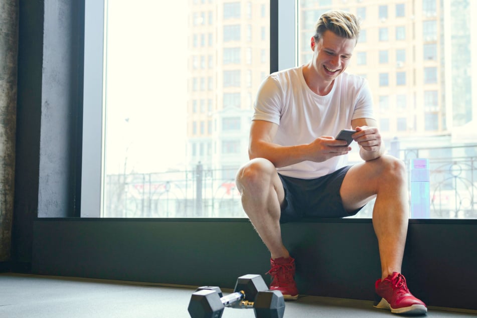 Ob persönliche Beratung an über 130 Standorten oder digitale Anliegen per App: Die AOK PLUS ist flexibel erreichbar.