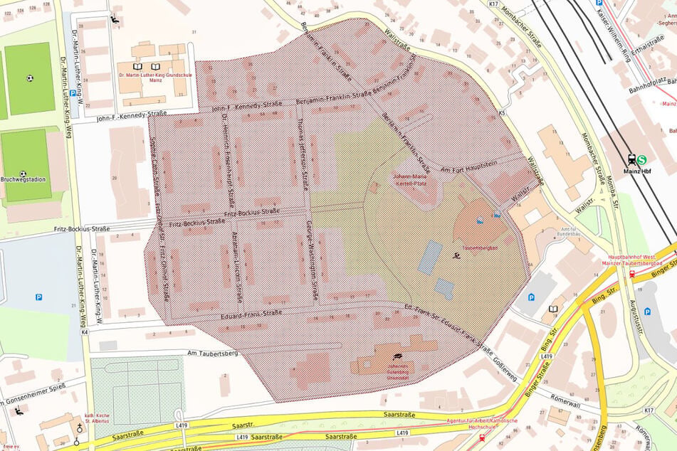 Die rote Markierung zeigt den Radius des Evakuierungsbereichs rund um den Fundort der Bombe in Mainz/Hartenberg-Münchfeld.