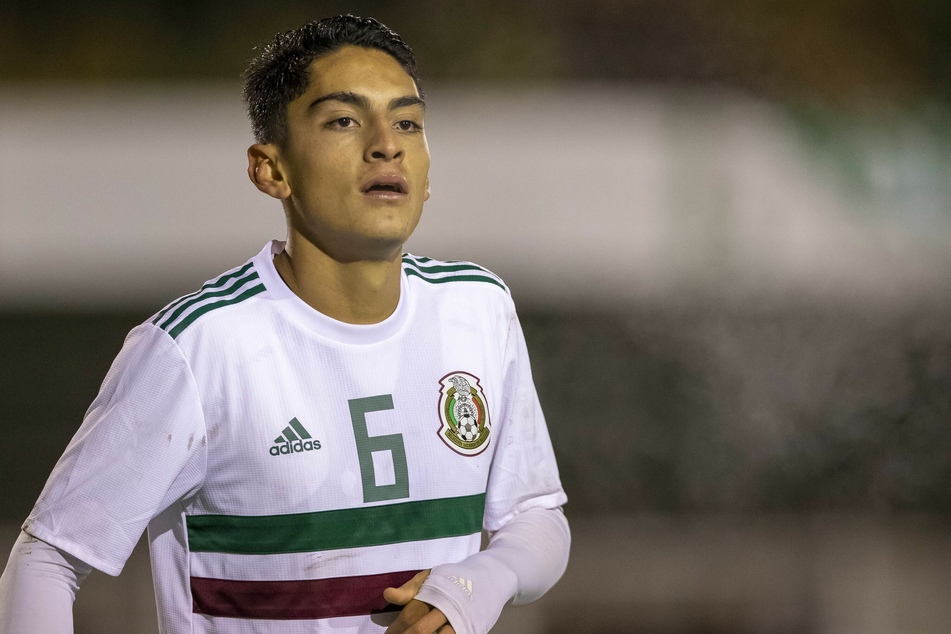 ¿El próximo gran talento en camino?  Eintracht está de moda para los adolescentes en México