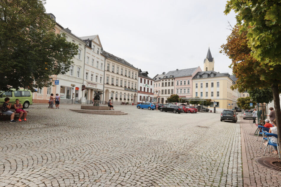 Der mutmaßliche Angriff hatte sich auf dem Marktplatz in Bad Lobenstein ereignet. (Archivbild)