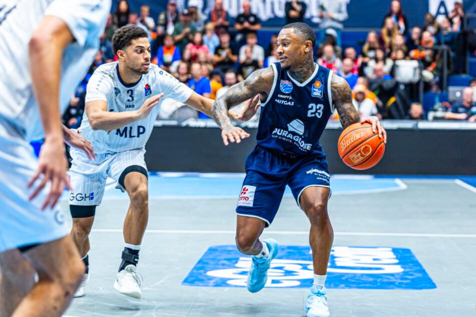 Am 26. Dezember kehrt der SYNTAINICS MBC nach Leipzig zurück und trifft im XMAS EVENT GAME auf die NINERS Chemnitz.