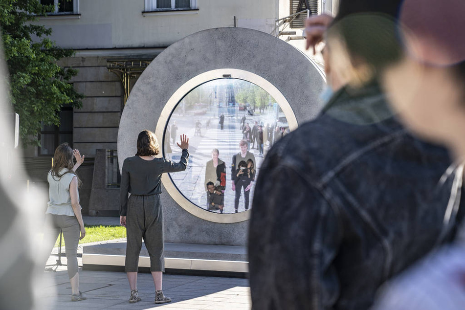 A virtual "portal" linking New York City to Dublin, Ireland is coming on Wednesday courtesy of innovative technology and the creative vision of artist Benediktas Gylys.
