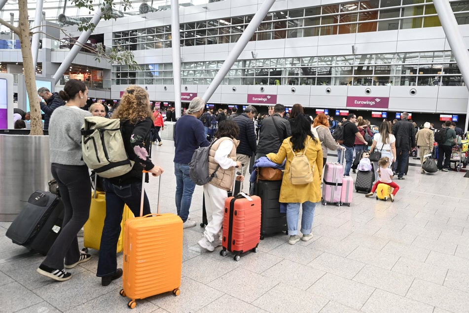 Reisende brauchen Geduld: Störung am Airport sorgt für Verzögerungen am Check-In