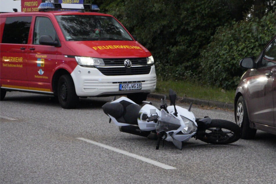 Motorrad-Unfall auf Bundesstraße: Rettungs-Hubschrauber im Einsatz