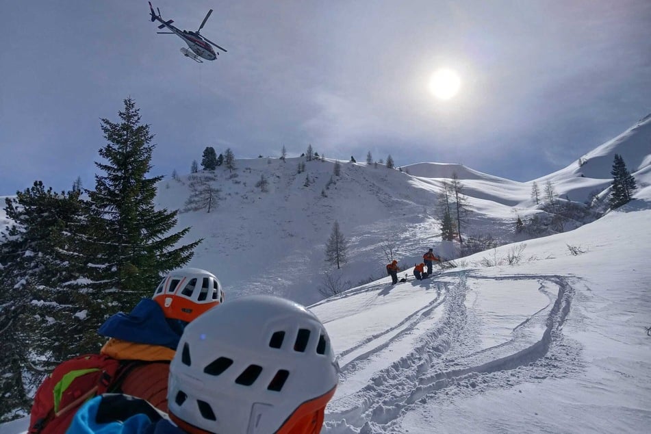 Mehr als 30 Lawinen in Tirol: Deutscher (†44) unter den Todesopfern