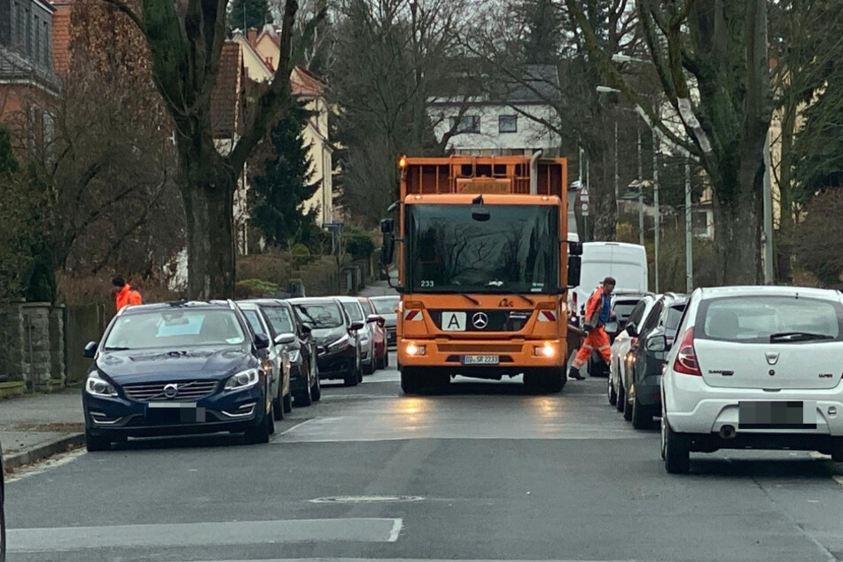Die Müllautos fahren auch zwischen den Jahren.
