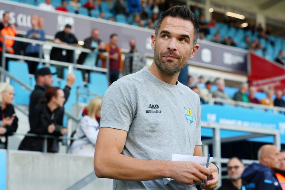 Chemnitzer FC: Trainer Benjamin Duda lobt Arbeit seines Vorgängers ...