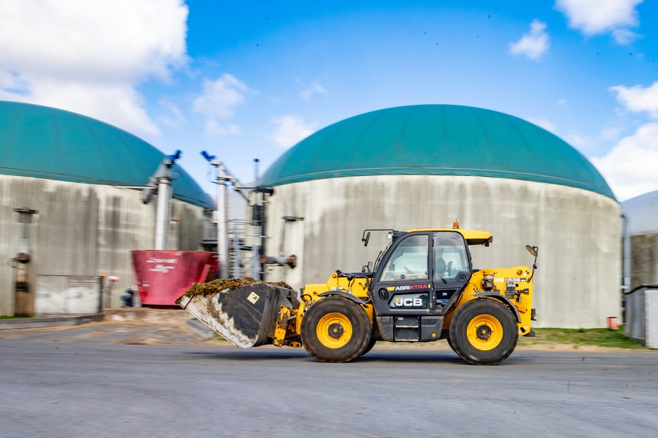 Der Betrieb bei Bischofswerda ist breit aufgestellt. Er betreibt auch eine Biogasanlage.
