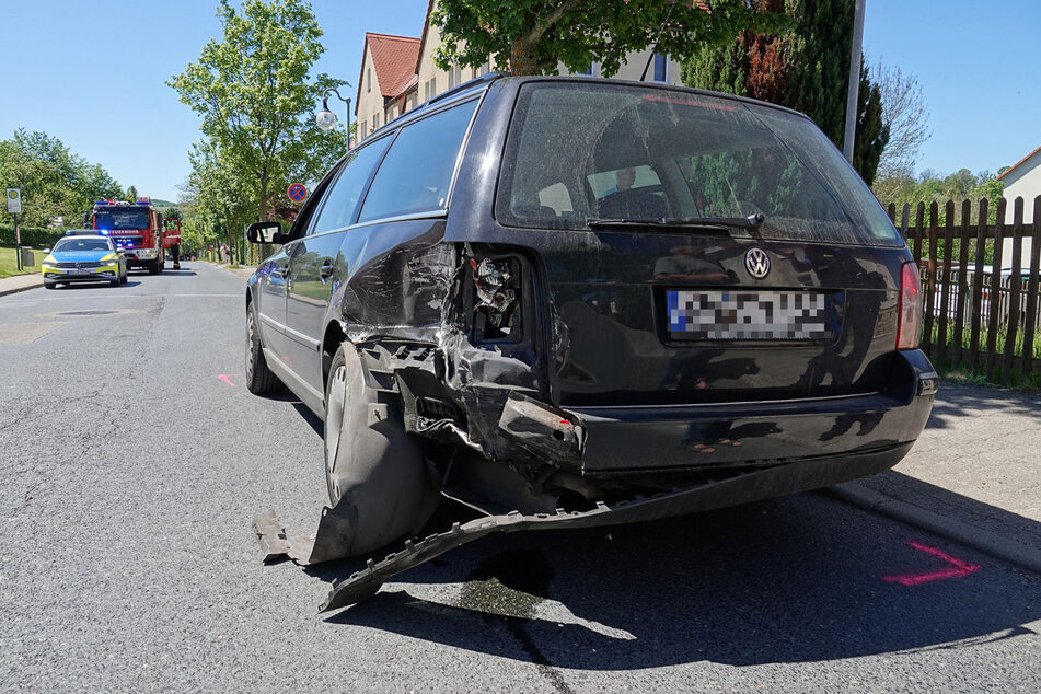 Die Autos waren stark beschädigt.