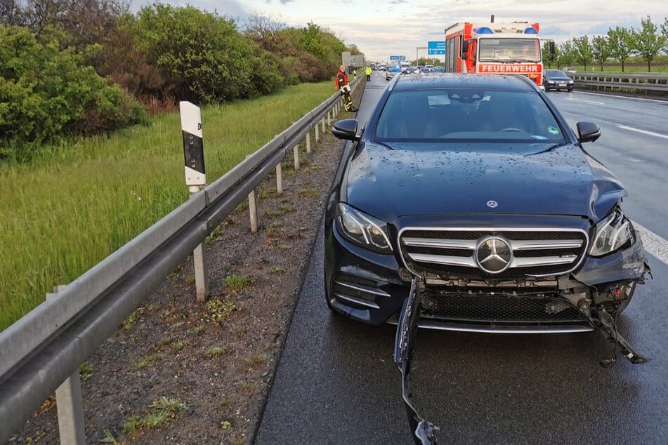 Aquaplaning brachte ihn aus der Spur: Regen sorgt für Unfall auf der A14