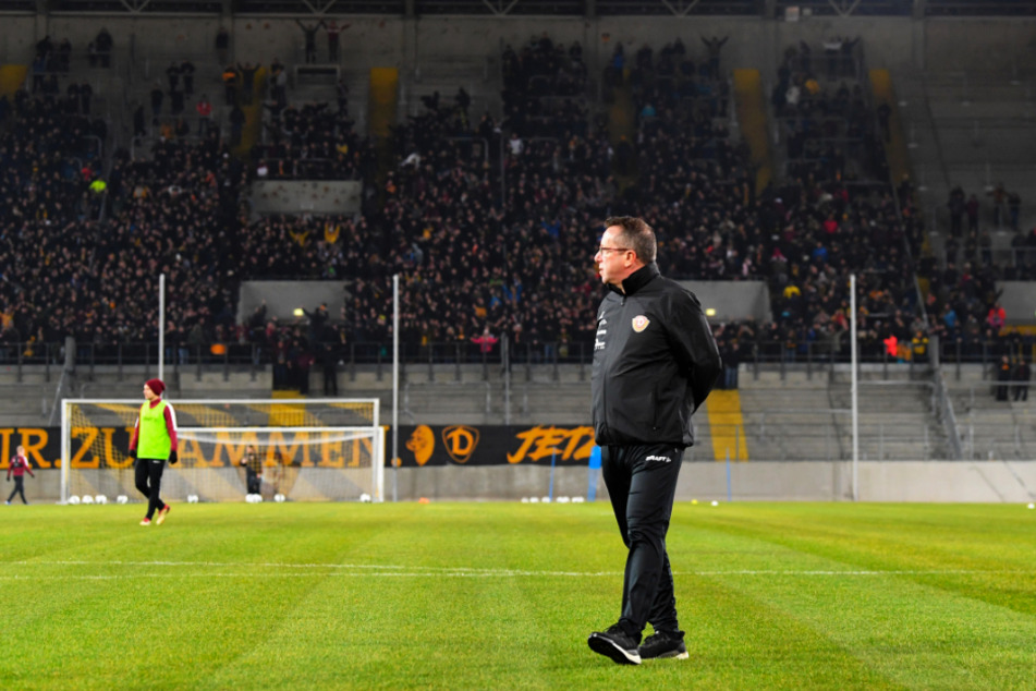 Dynamo-Trainer Markus Kauczinski kann es kaum erwarten, dass wieder Fans zu den Spielen ins Stadion kommen.