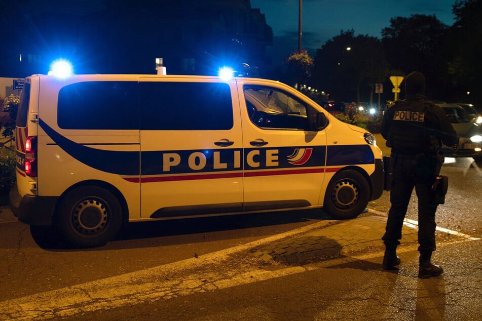 Zahlreiche Polizeibeamte wurden zum Unfallort im französischen Straßburg gerufen. (Symbolbild)