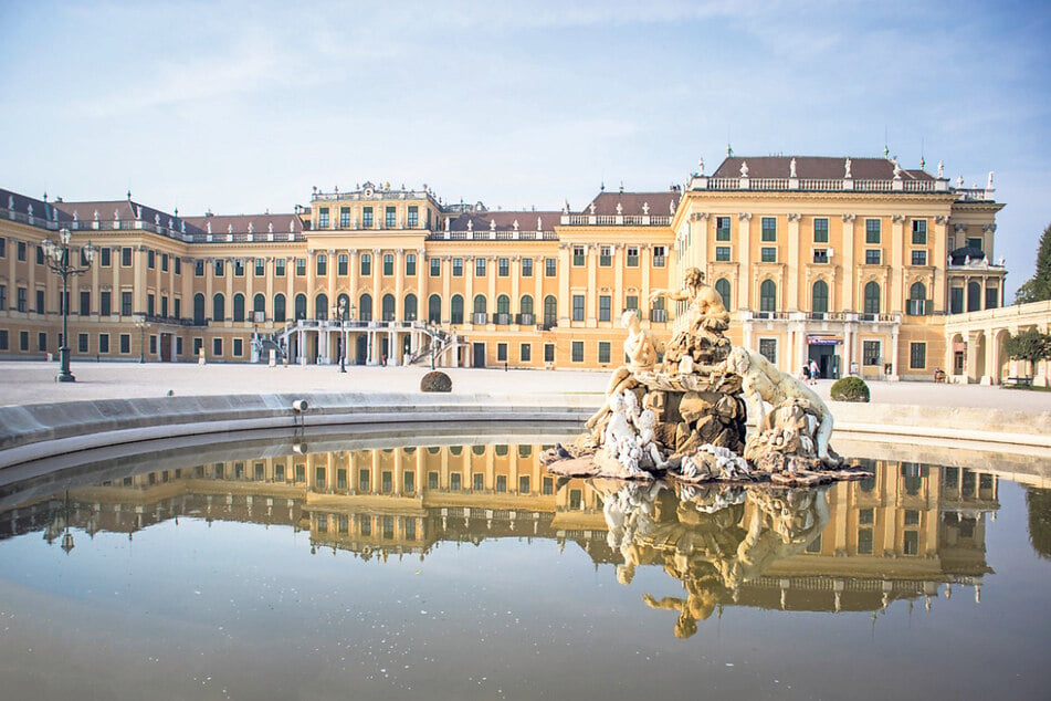 Eine Führung im Schlosspark von Schönbrunn lohnt sich.