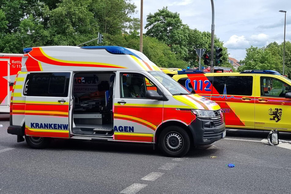 Rettungskräfte brachten die Zehnjährige schwer verletzt in ein Krankenhaus, wo sie zwei Tage nach dem Unfall verstarb.