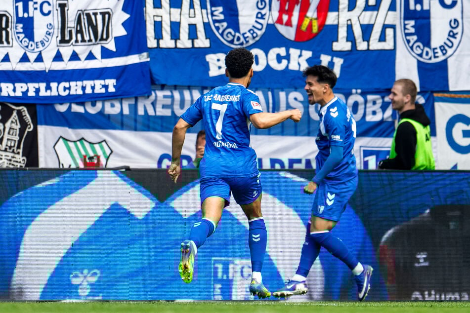 Für Laurin Ulrich (21, r.) war es der erste Treffer im eigenen Stadion.