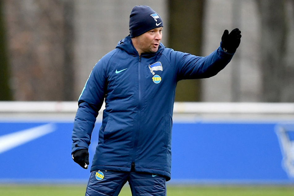 Bei Hertha BSC übernimmt ab sofort Ex-Trainer Pal Dardai (44) wieder das Ruder.