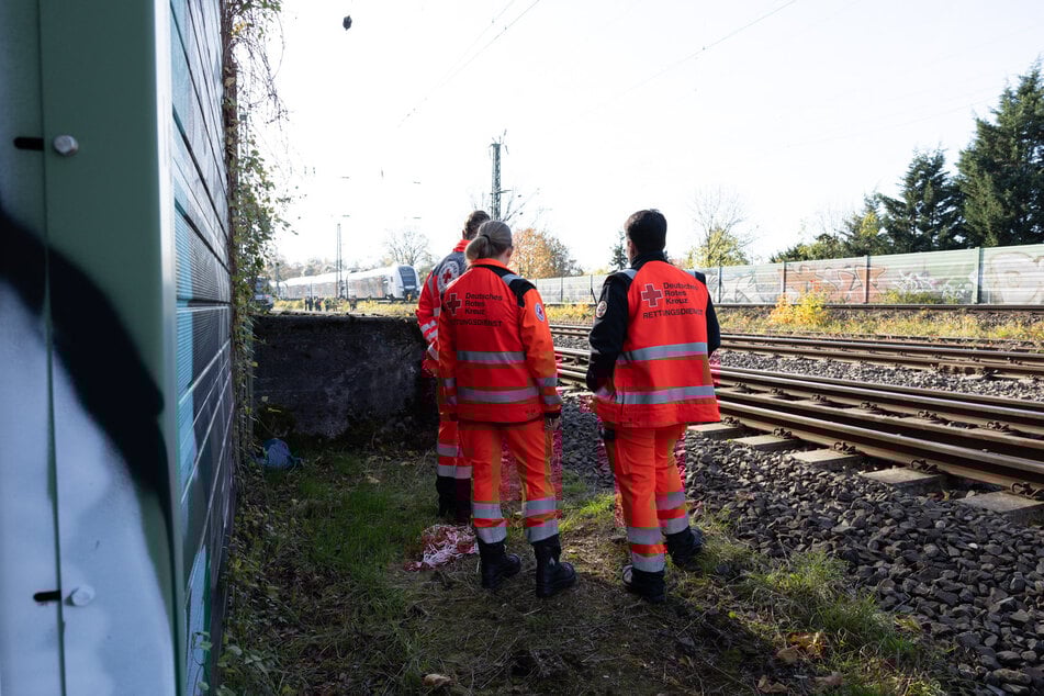 Auch Rettungskräfte waren am Freitag im Einsatz.