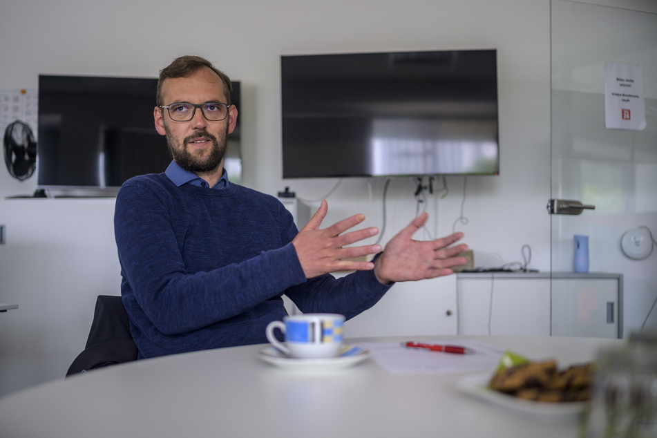 In der TAG24-Redaktion beantwortete Tim Detzner (42) die Fragen.