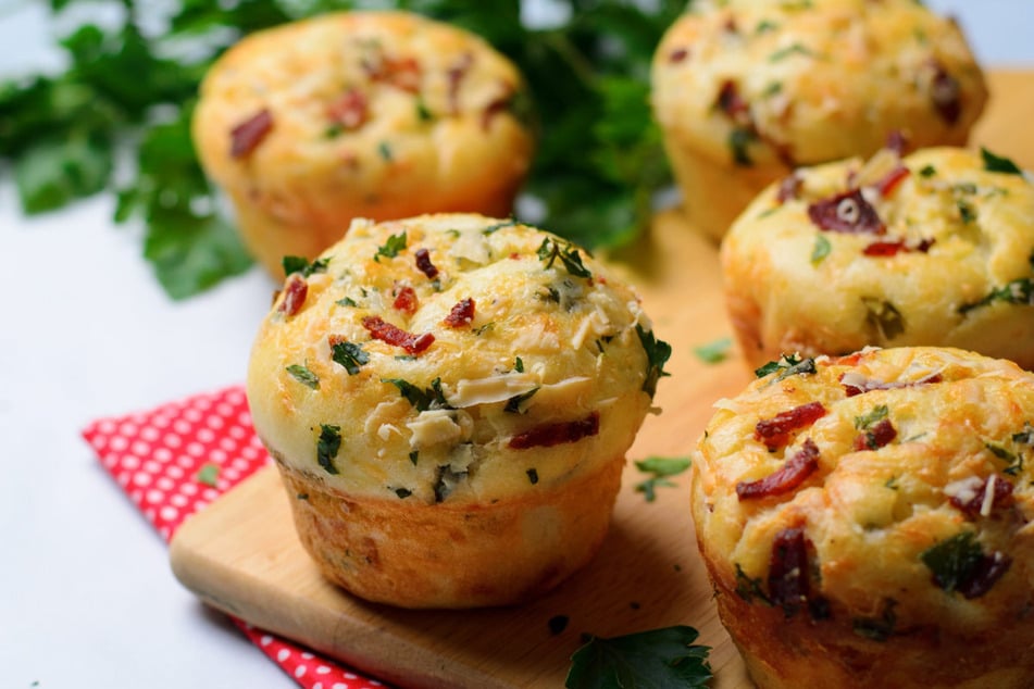 Tierischer Hunger: Auf dem, durch den Hund eingeschalteten, Herd befand sich eine Kuchenform mit Muffins.