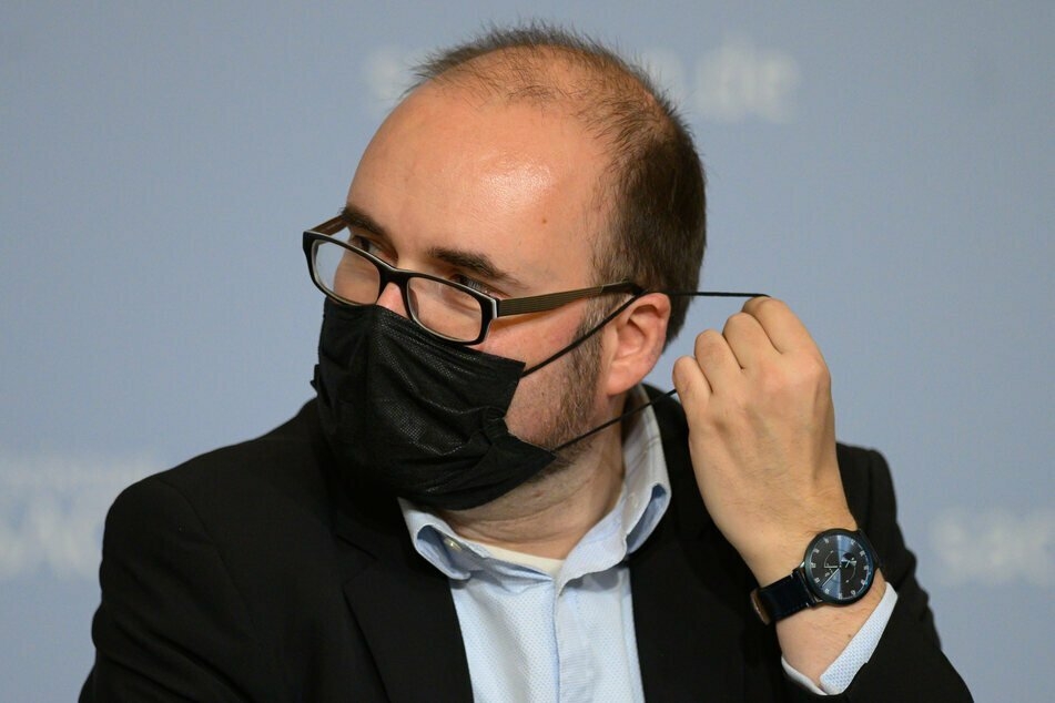 Sachsens Kultusminister Christian Piwarz (46, CDU) hat sich mit dem Coronavirus infiziert.