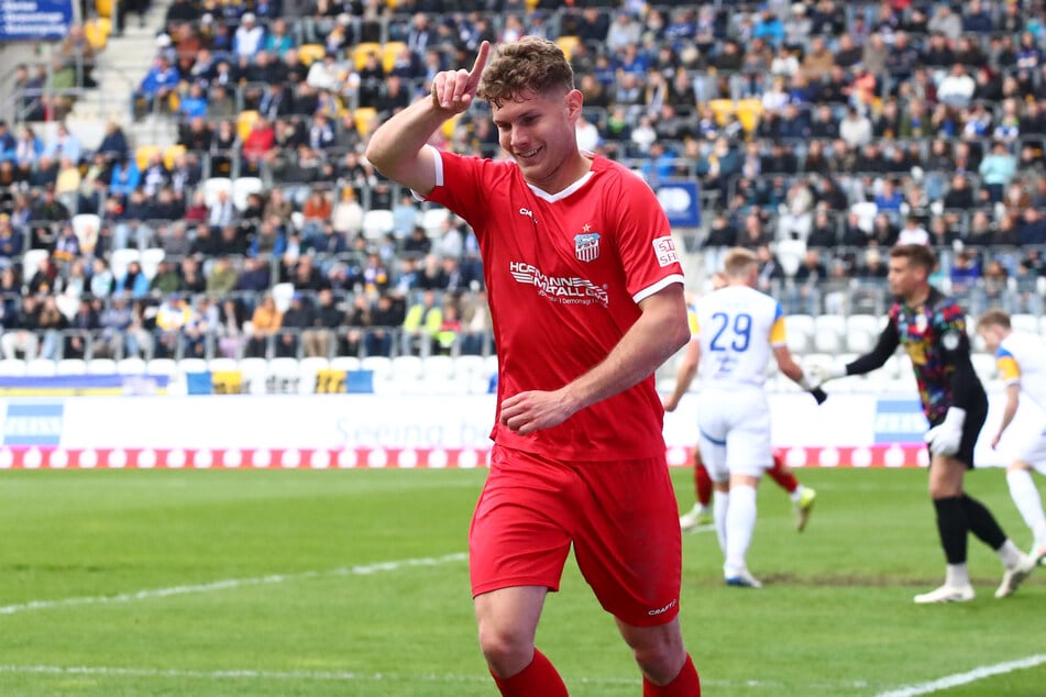 Jahn Herrmann brachte den FSV Zwickau ein zweites Mal in Führung.