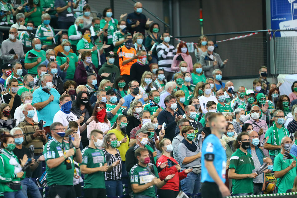 Die Zuschauerzahl in der Arena muss eingeschränkt werden.