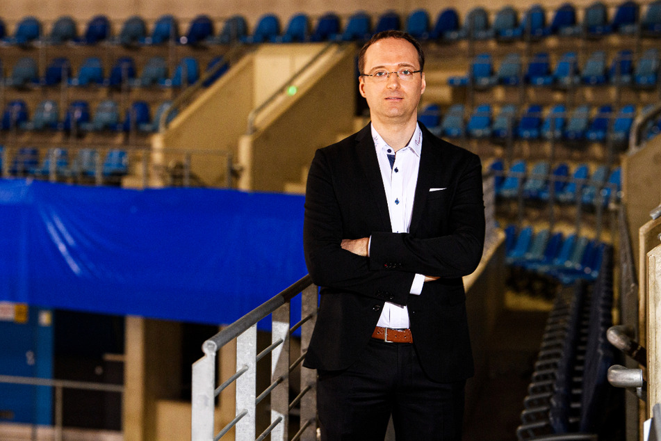 Sportdirektor Matthias Roos (41) ist zuversichtlich, dass die Eislöwen vorm Schiedsgericht erfolgreich sind.