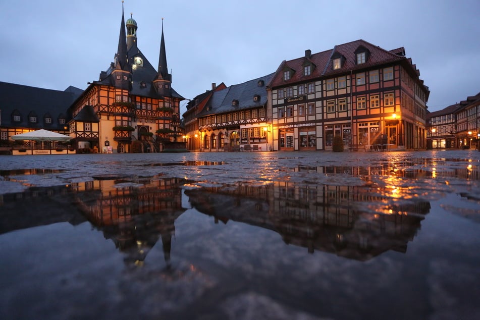 Im Harz wurde am Montag die erste von vier Hochwasser-Alarmstufen ausgerufen.