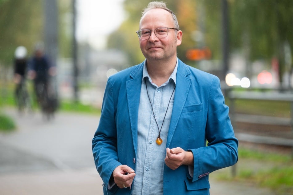 Ex-Stadtrat Andreas Wolf-Kather (51, parteilos) warnt davor, den Knappteich wegen knapper Kassen aufzugeben.