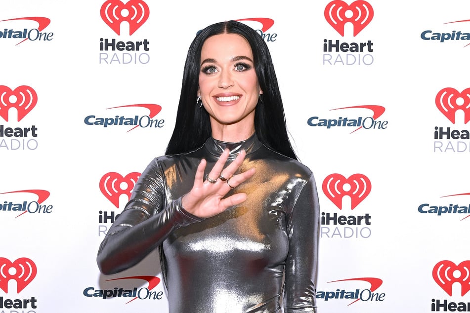 Katy Perry (40) ist eine von sechs Frauen, die im Frühjahr ins All fliegen.